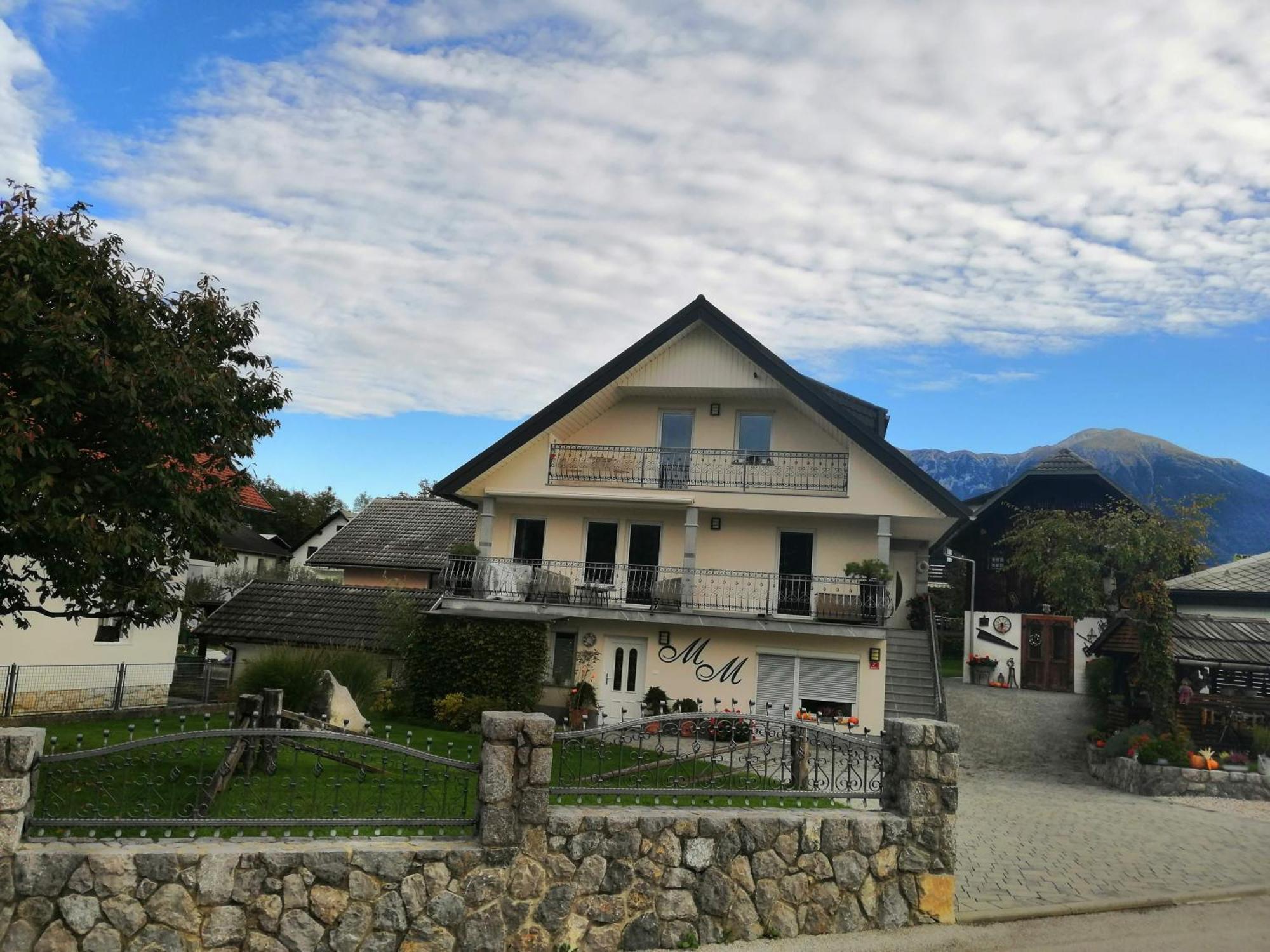 블레드 Barn House Mm 아파트 외부 사진